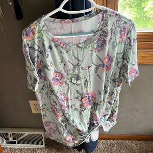 Front knot shirt 2x